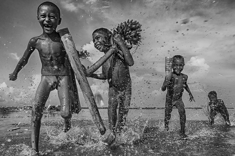 Photograph by SUBRATA CHOWDHURY