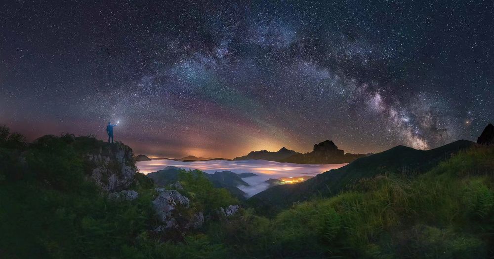 Photograph by XIAOLIANGJI JI