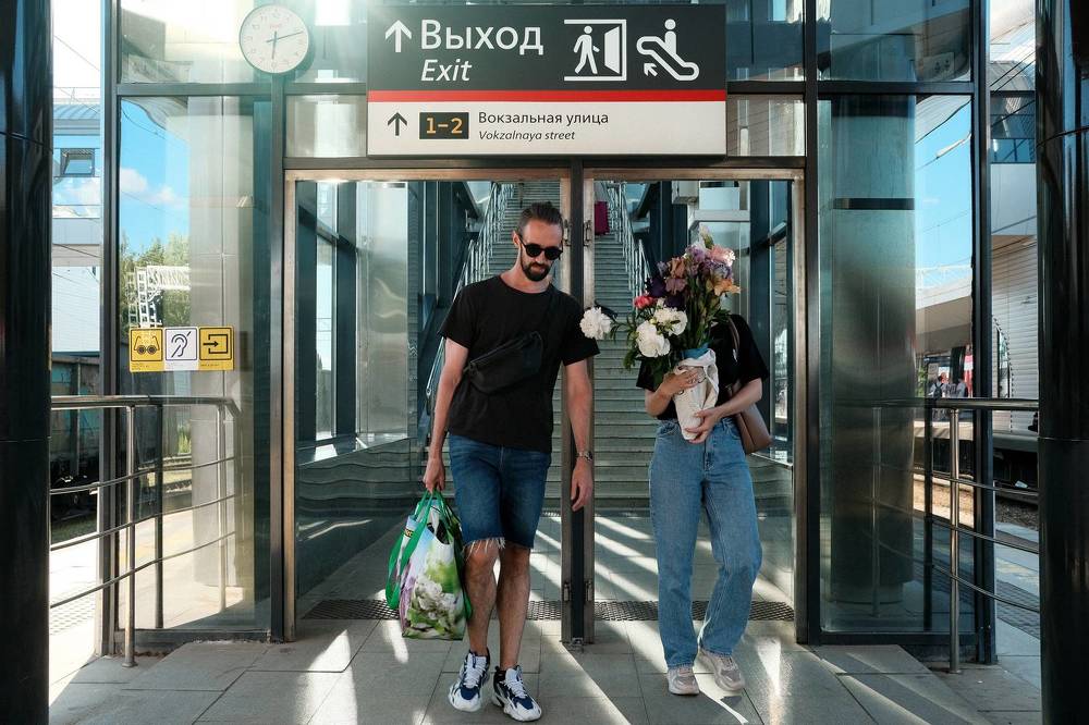 Бойкое место - станция МЦД Нахабино в вечерний час пик