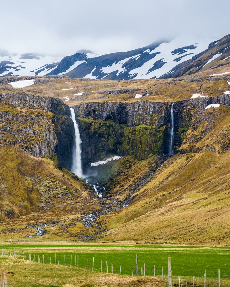 Photograph by Piotr Mickevic