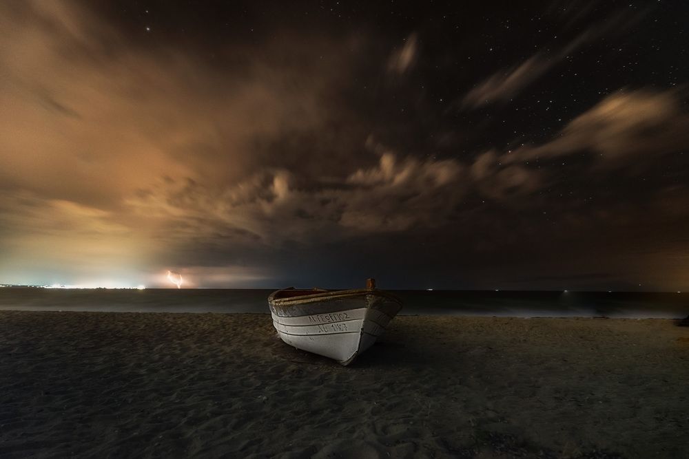 Photograph by Nikos Leonov