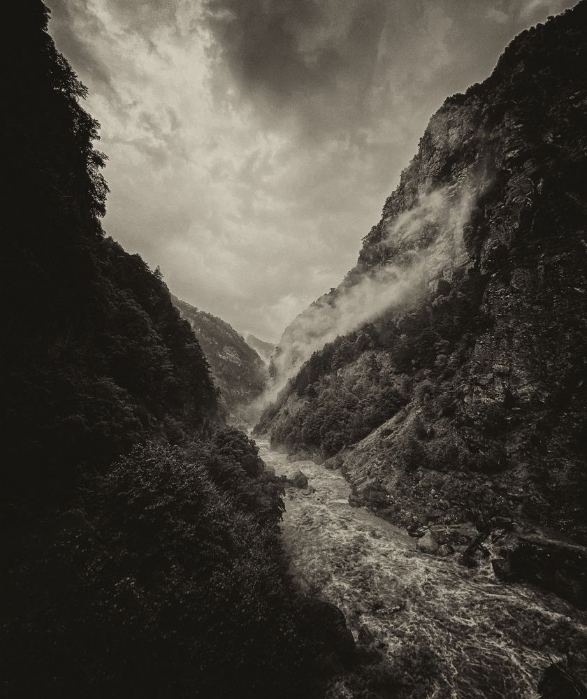 горная река