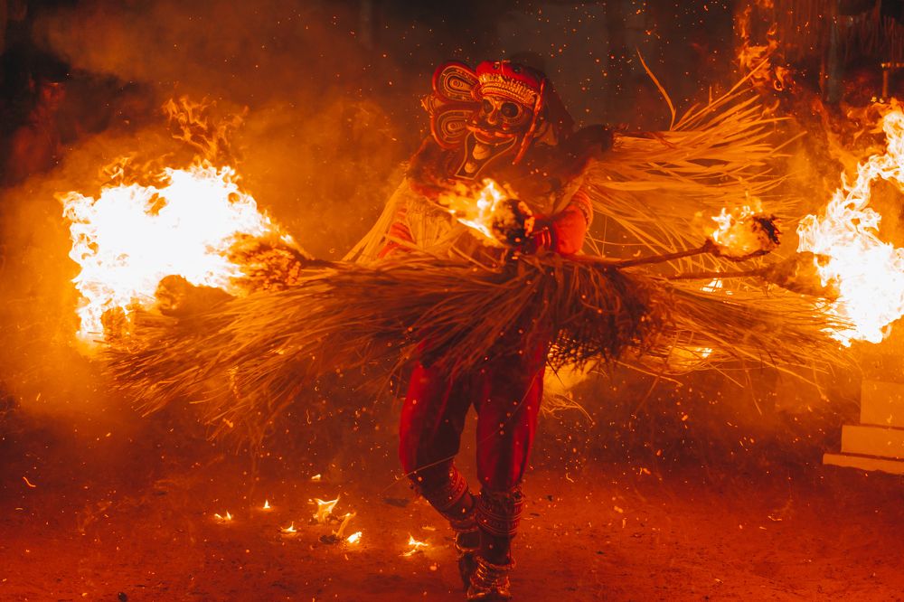 Agni bhairavan theyyam