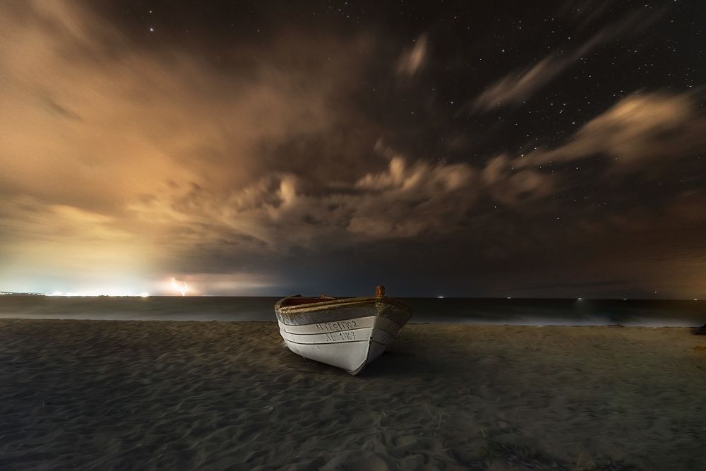 Photograph by Nikos Leonov