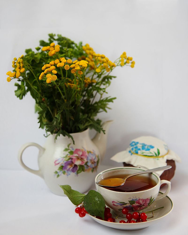 пижма и чай с медом