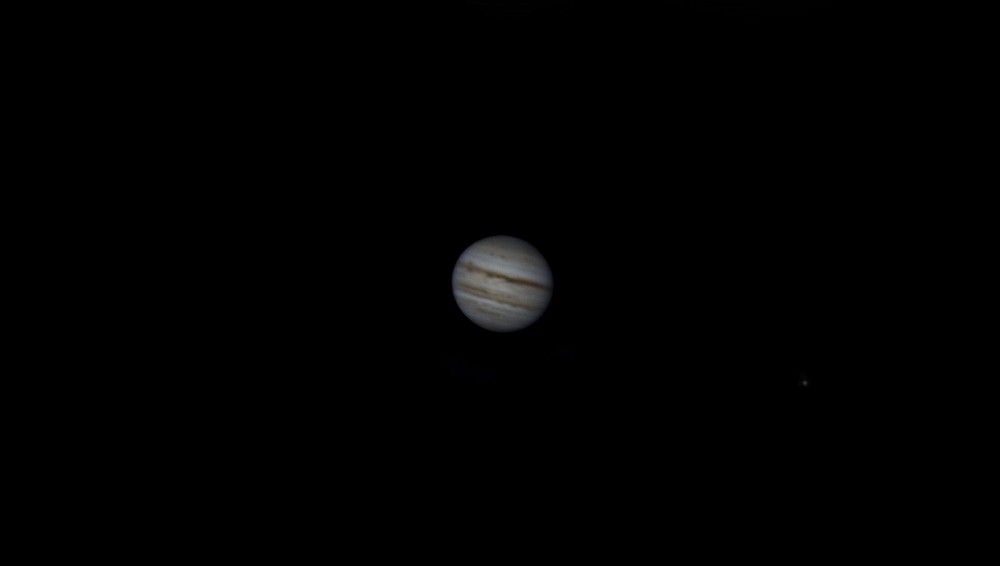 Гигант-Юпитер.