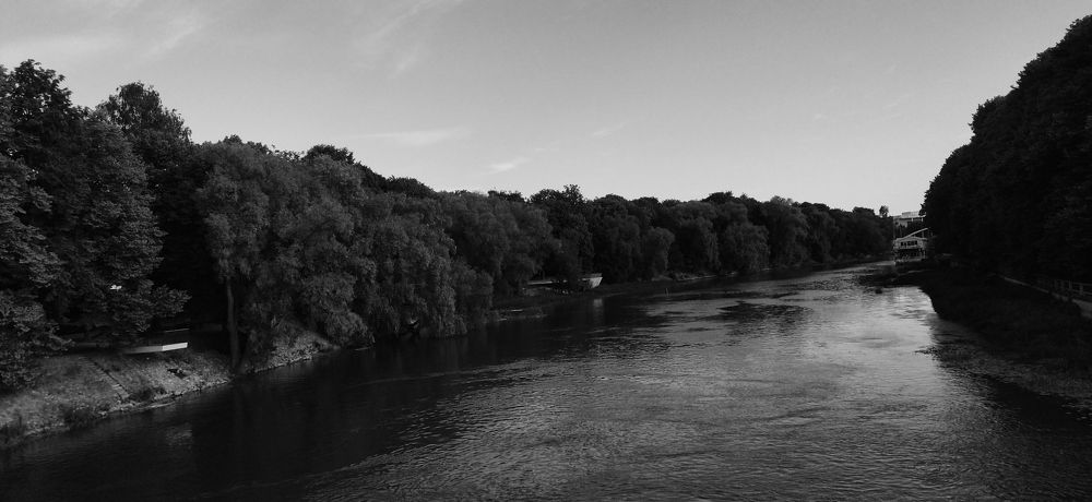 Длинный бульвар