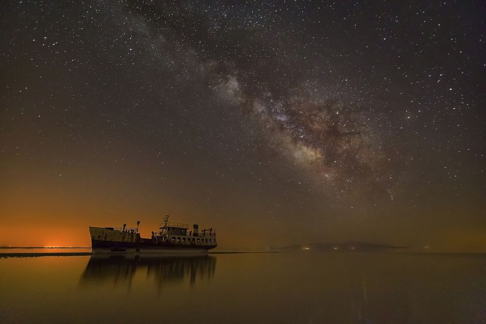 Photograph by aliasadi