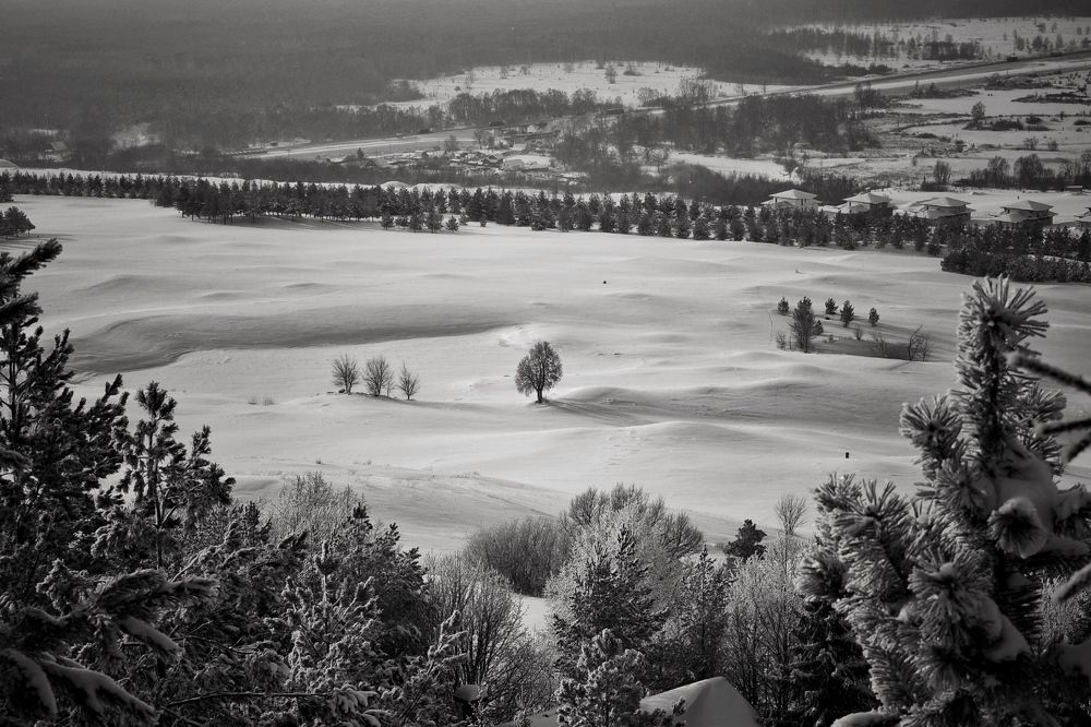 Photograph by Kira Bahvalova