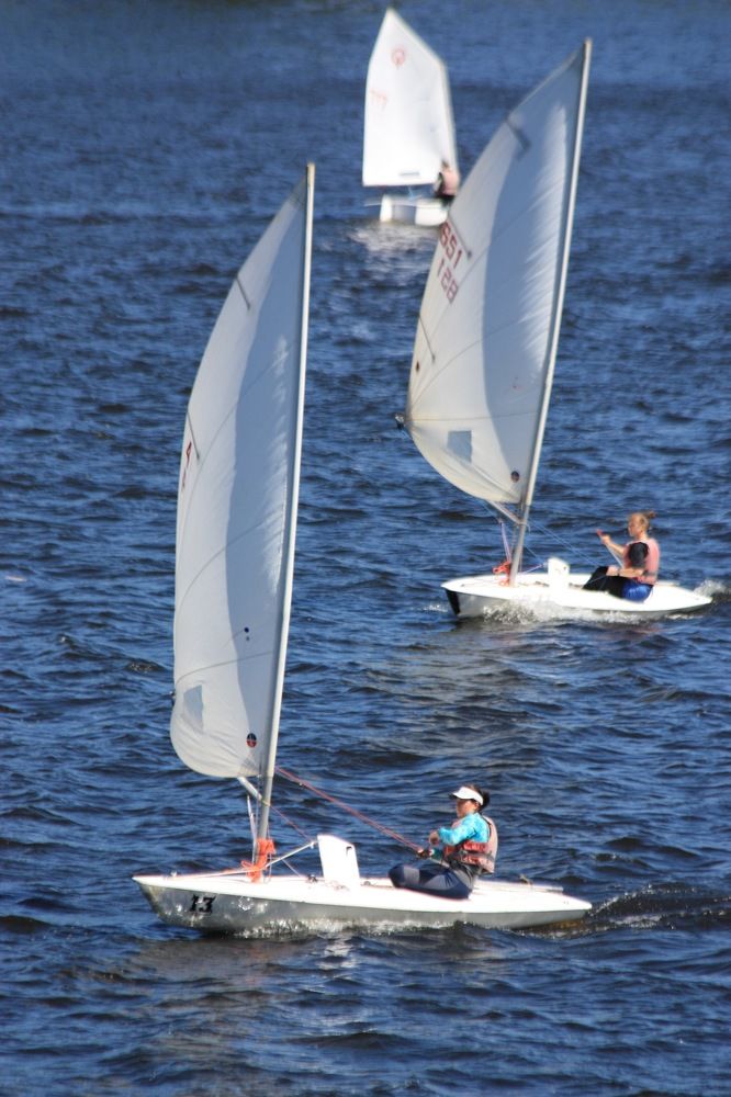Река Волга. Парусная регата.