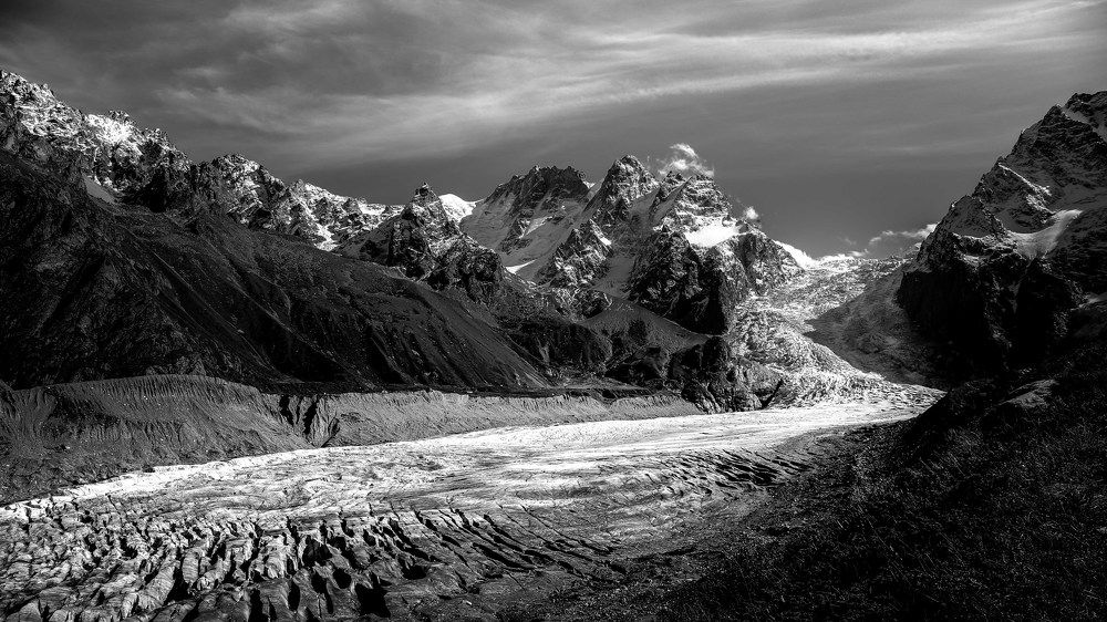 Ледник Караугом