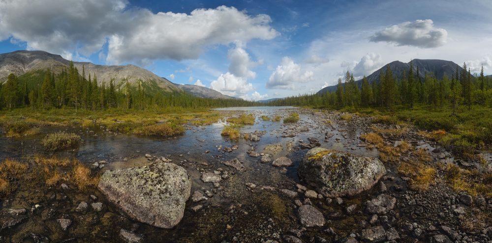 Полигональное озеро