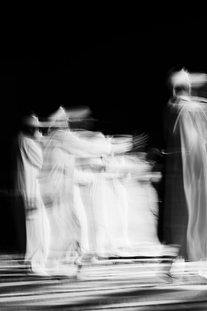 The magic of the blue Dance of Ahwach