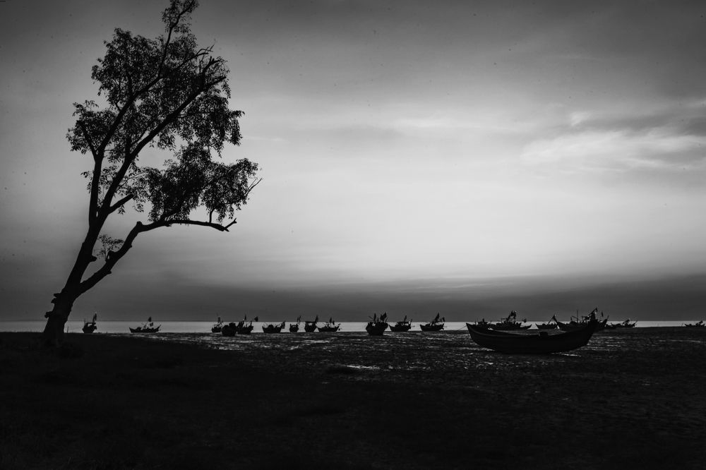 Photograph by Tun lin soe