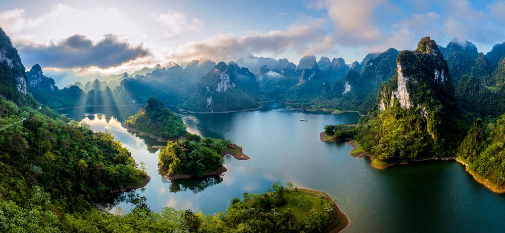 Photograph by Hải Nguyễn