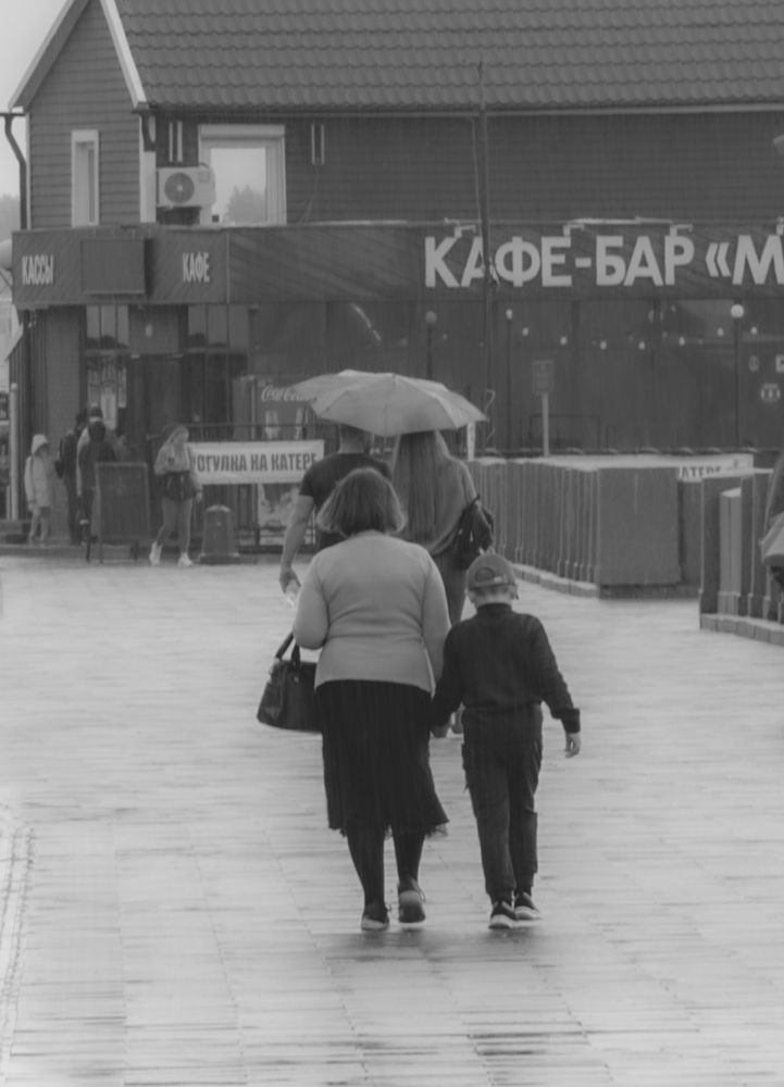 Фотография автора Максим Грибанов