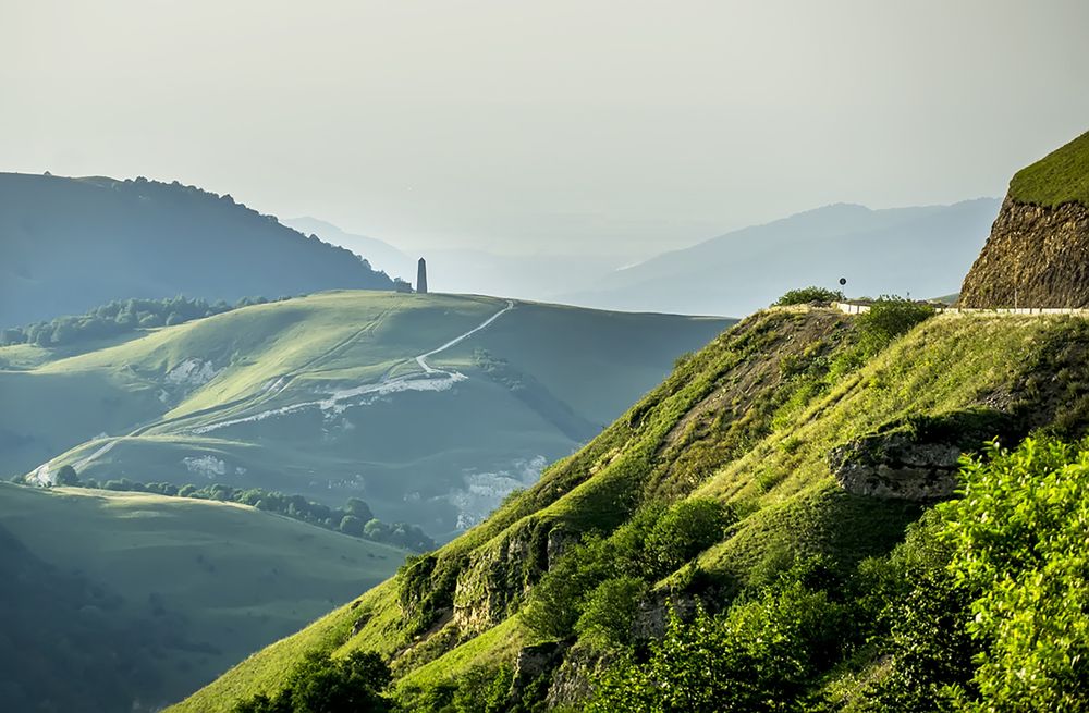 По Царской дороге.