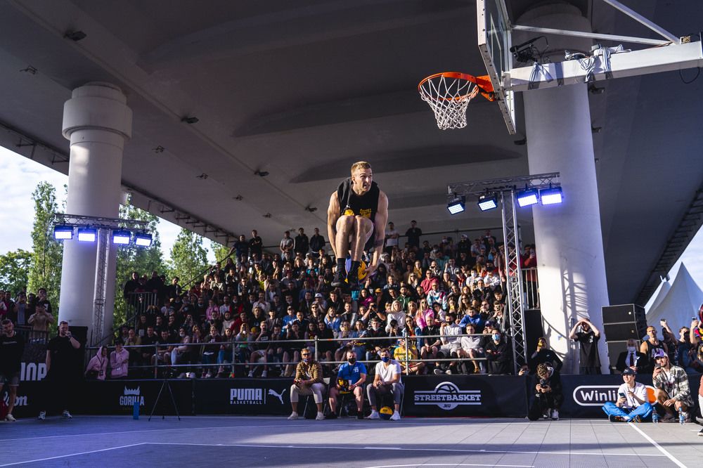 Фотография автора Владимир Романов