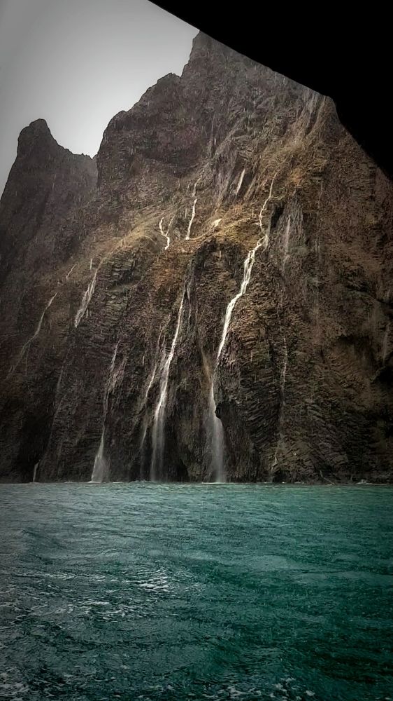 Водопады на Кара-даге в Крыму.