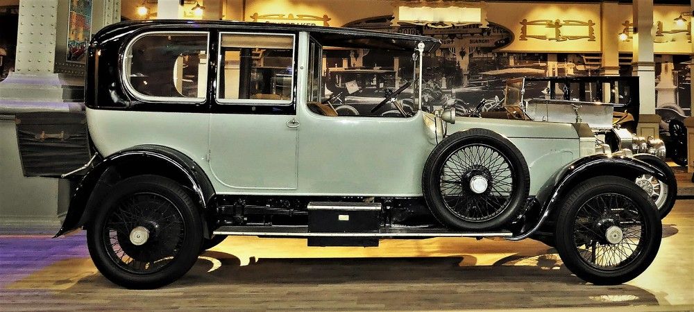 Мир автомобиле