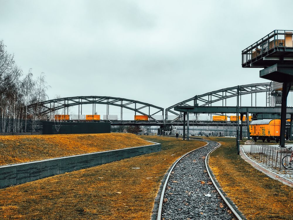 Фотография автора Laura Skwarek