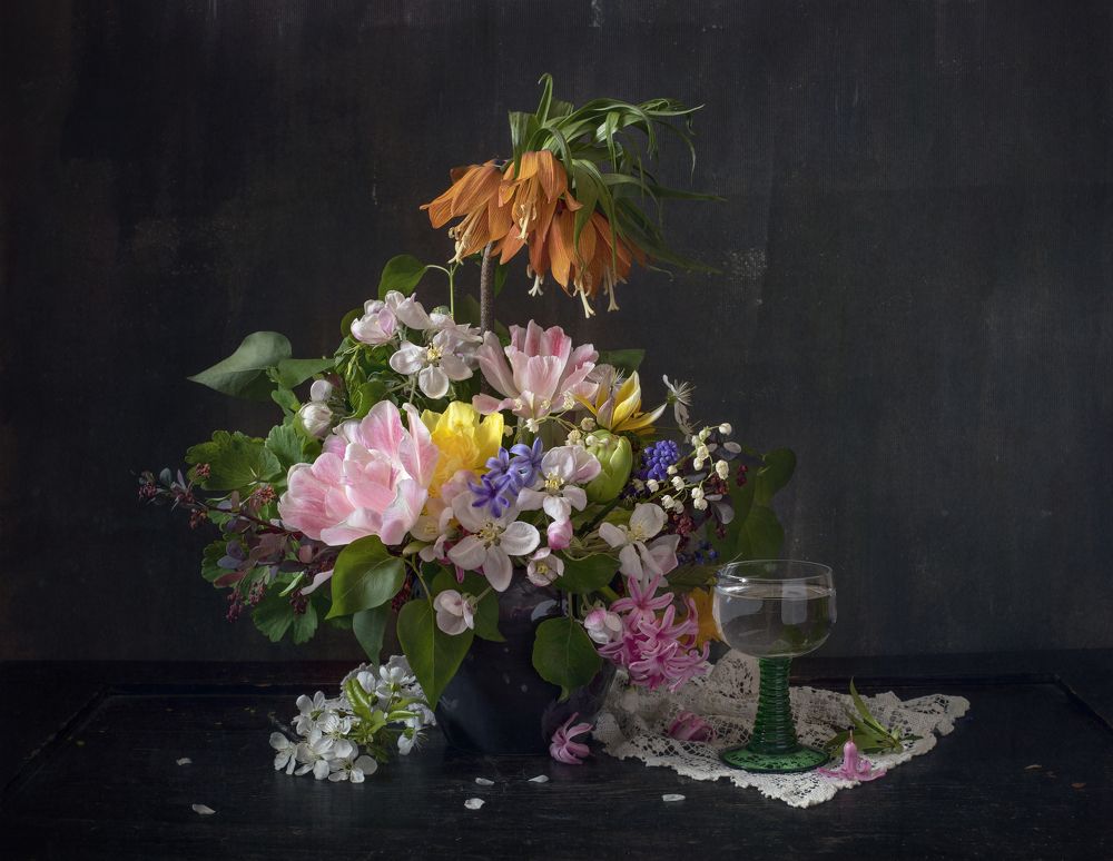 Still life with spring flowers