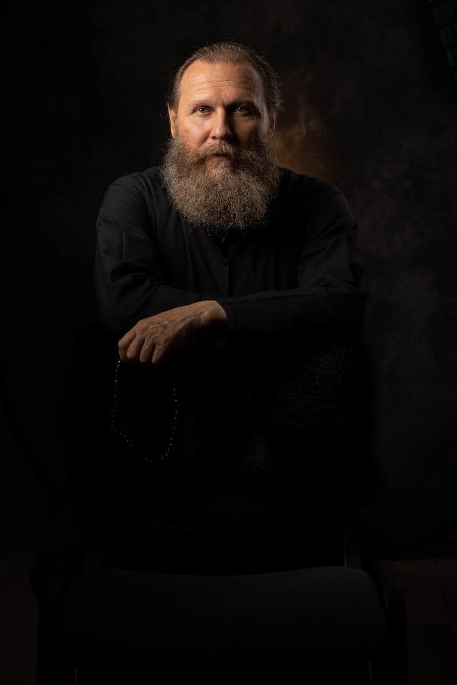 отец Спиридон