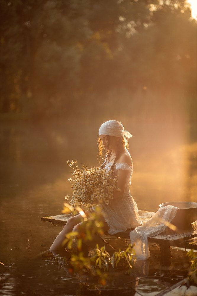 The girl in the dawn