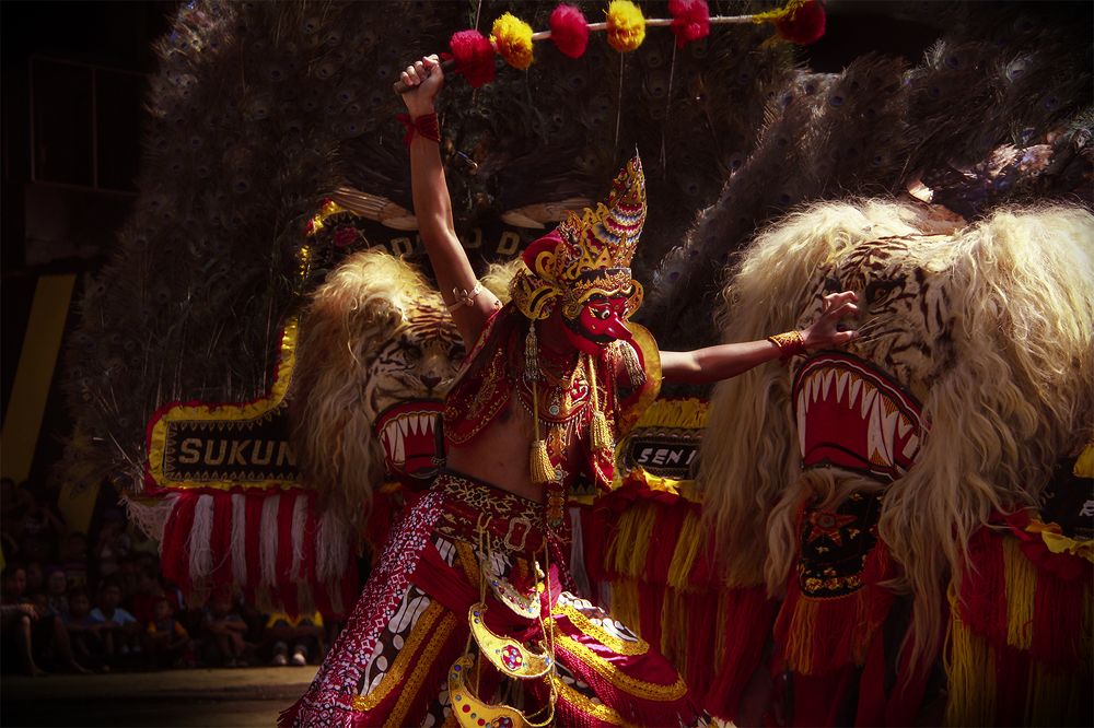 Photograph by Bambang Tjiptoroso