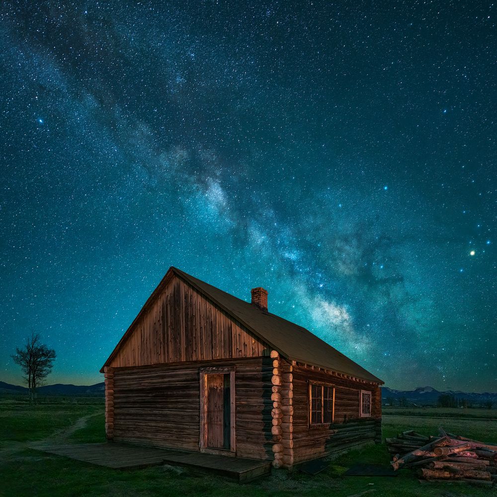 Photograph by Arie Burla