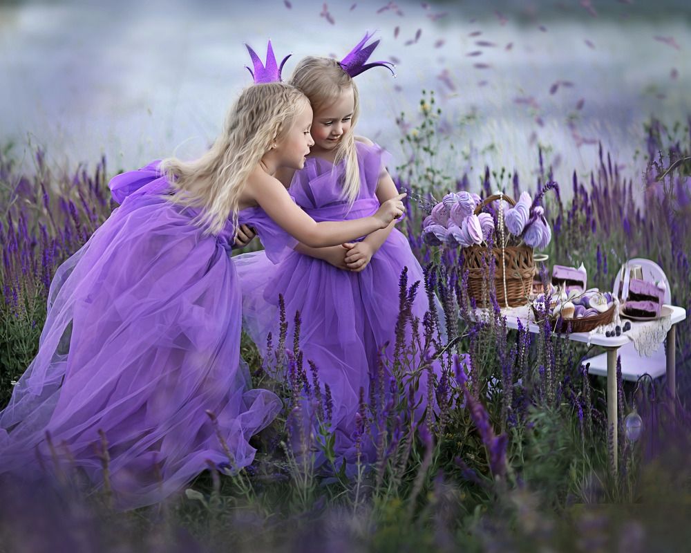 Photograph by Yulia Kineberg