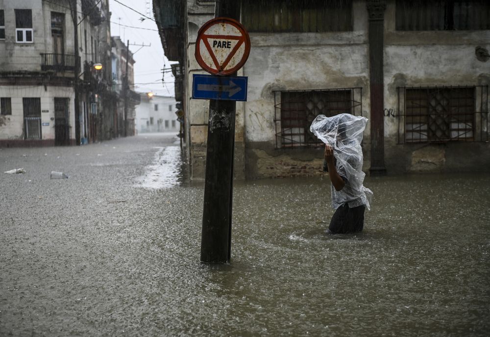 Photograph by Yamil Lage