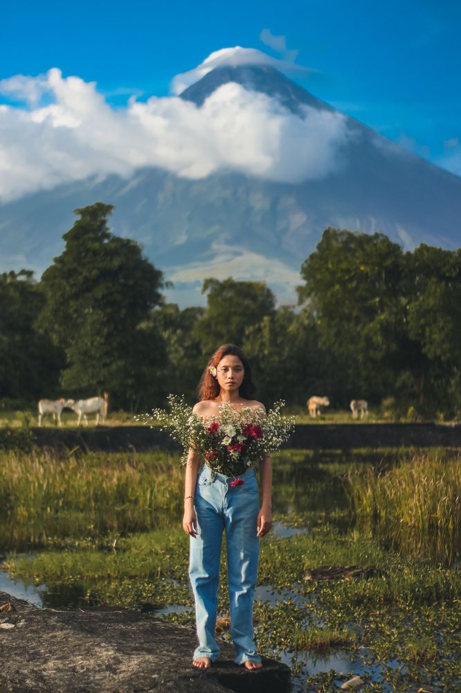 DARAGANG MAGAYON (Beautiful Lady) ft. MAJESTIC MT. MAYON