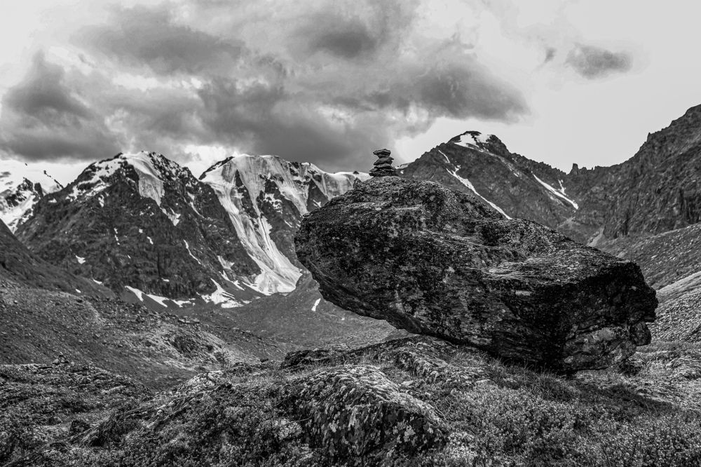 Photograph by Sergey Uskov