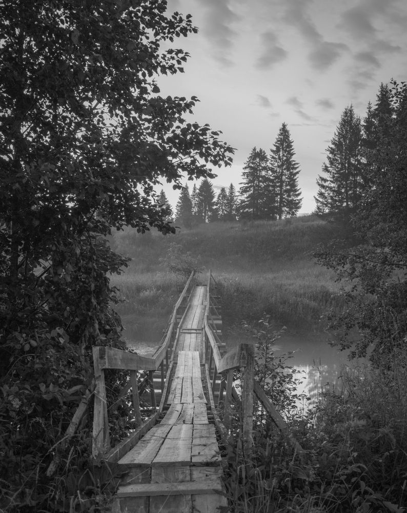 Мостик в ночь