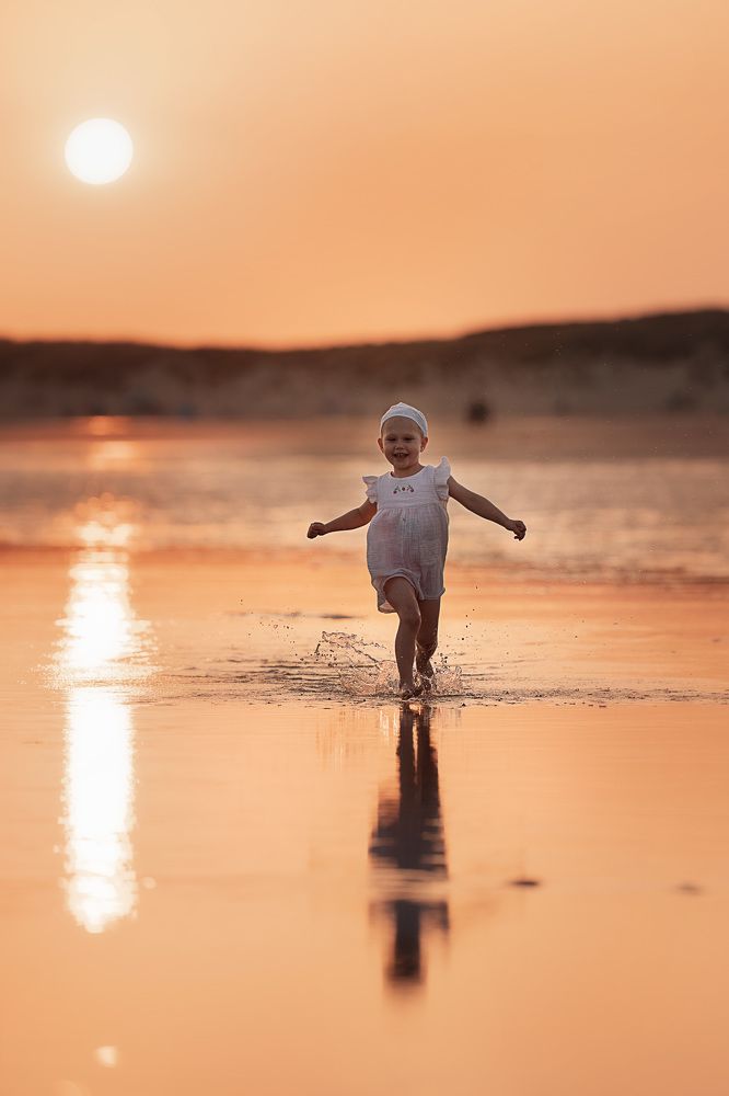 Photograph by Alena Avizhen