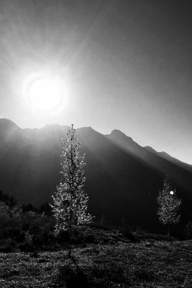 Солнце в горах