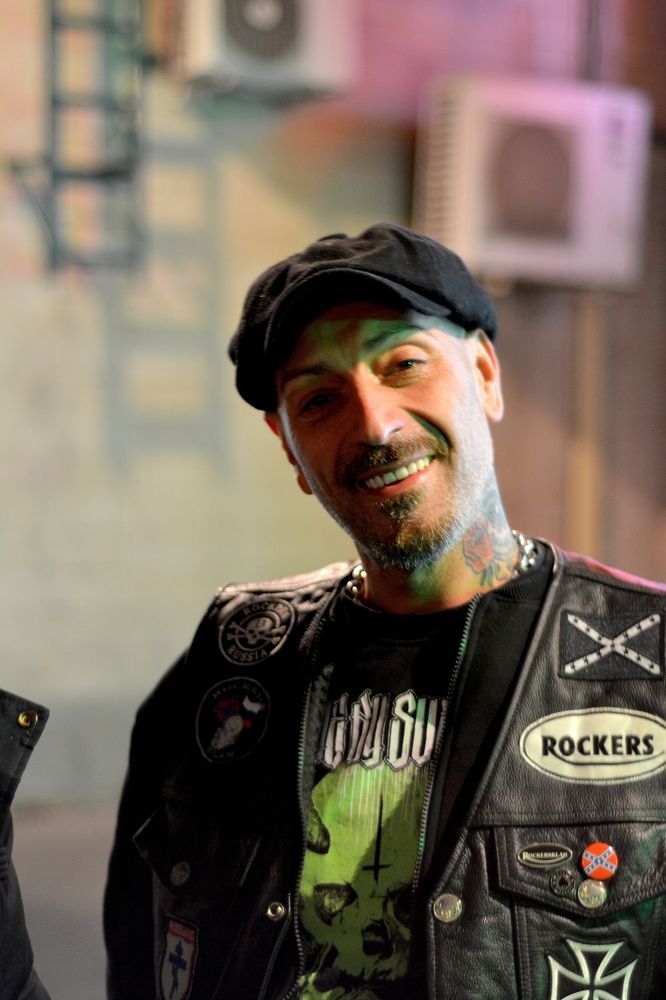 сцена... случайная встреча