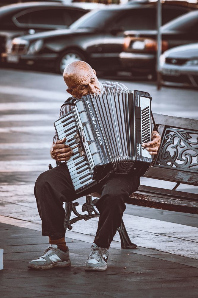 Photograph by Mostafa Vadiatizadeh