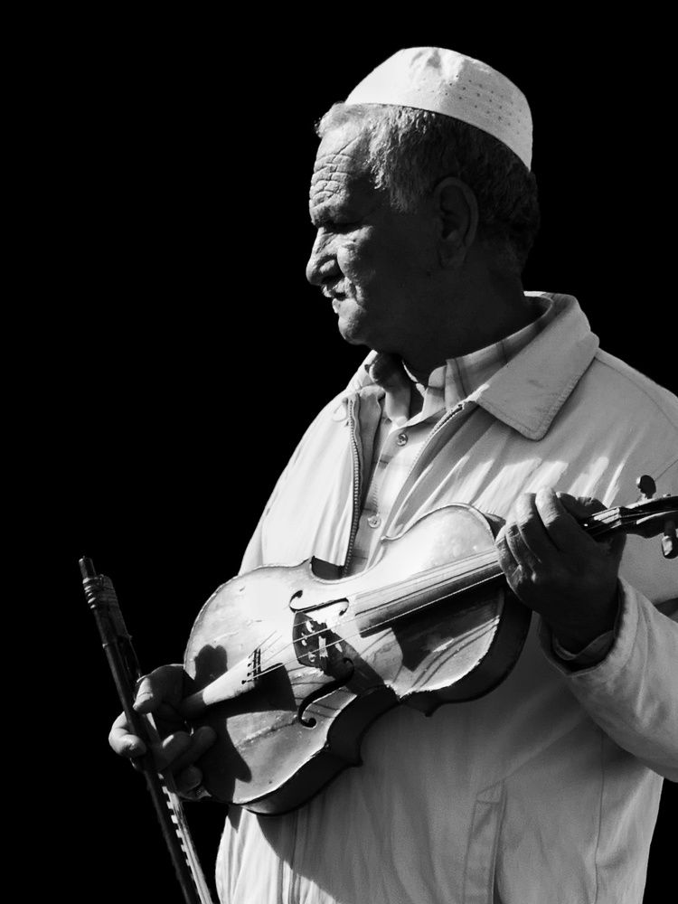 Photograph by med rakii