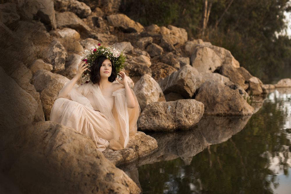 Photograph by IREN TOVMA