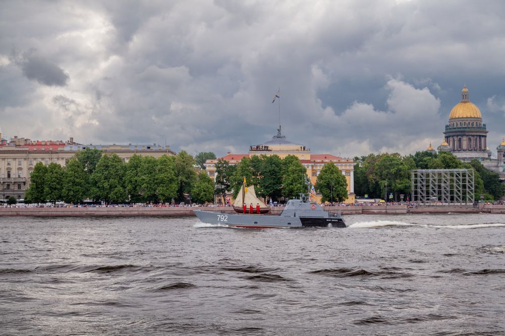 Фотография автора Анатолий Гарин