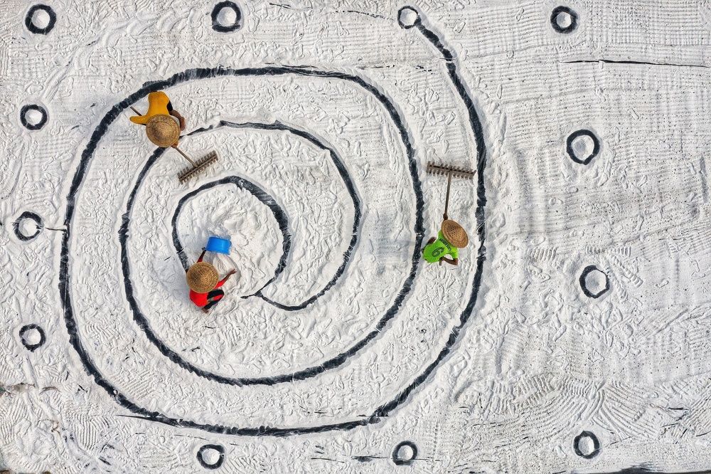 Life Circle of Salt pan Workers