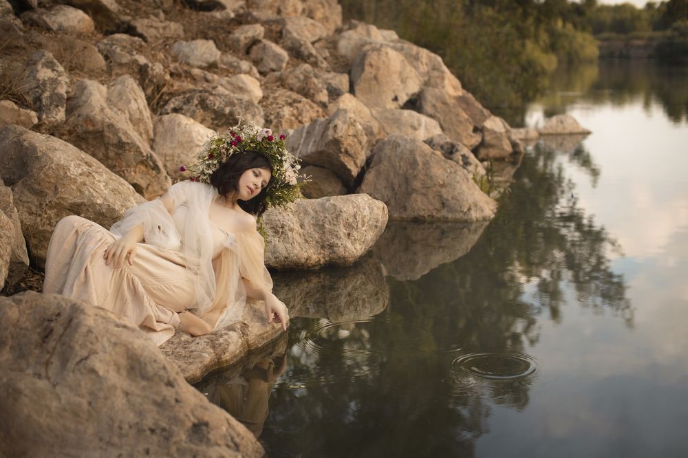 Photograph by IREN TOVMA