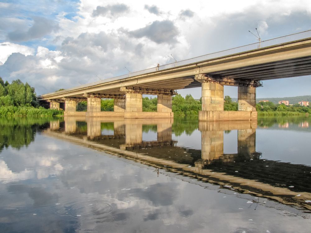 Road bridge across the Kondoma River