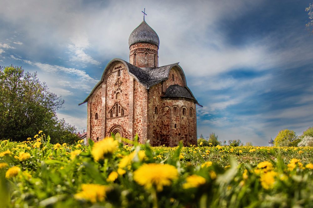 Между небом и землёй