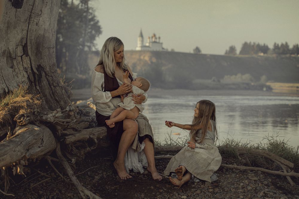 Материнство