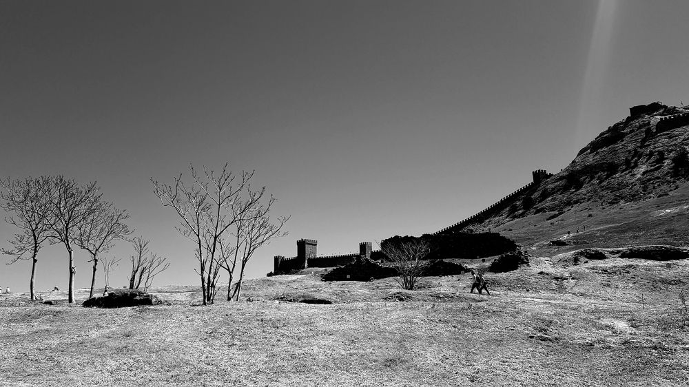 Photograph by Maria Zagagul