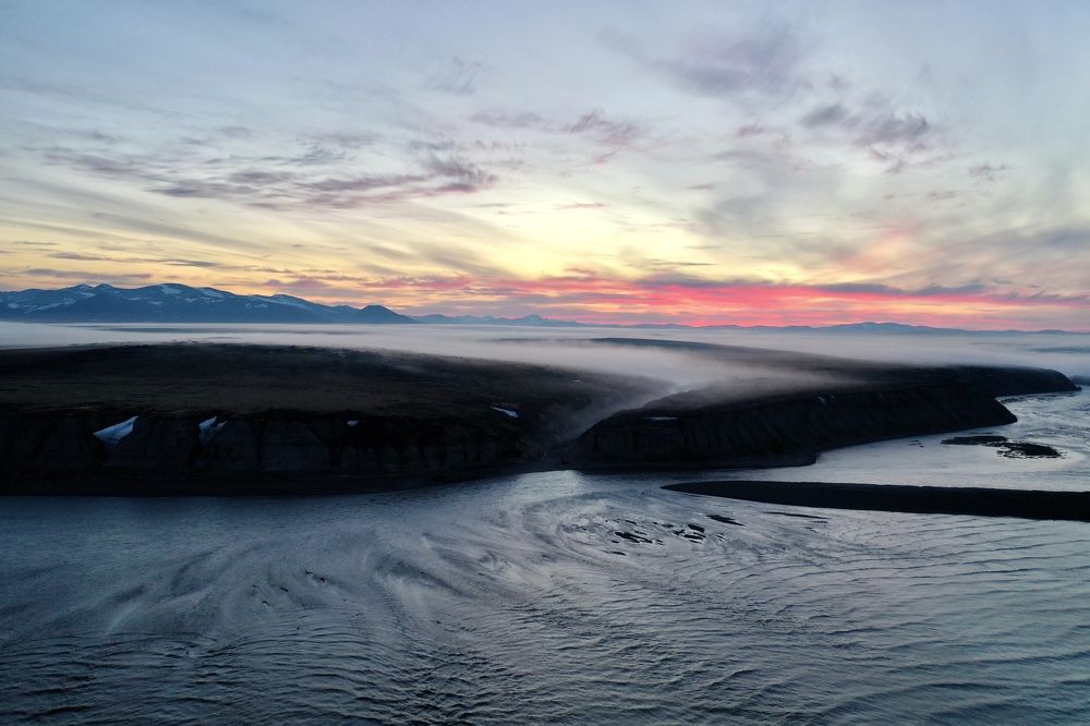 Photograph by Dmitriy Marchenko