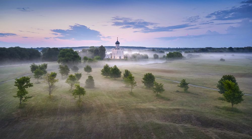 Скоро рассвет.